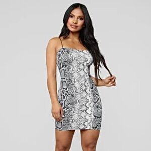 Forever 21 Black and Grey Snakeskin Mini Dress